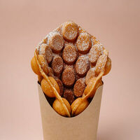 Вафля с сахарной пудрой в Double Bubble Tea