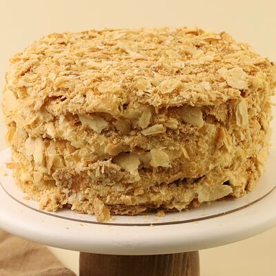 Торт Наполеон классическийв Pekarius по цене 1349 ₽