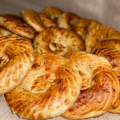 Лепешка в Алтын Кафе по цене 90 ₽