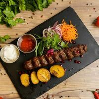 Люля-кебаб куриный в лаваше в Red Mangal