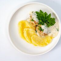 Крабболлы в сырном соусе с картофельным пюре в У Шефа