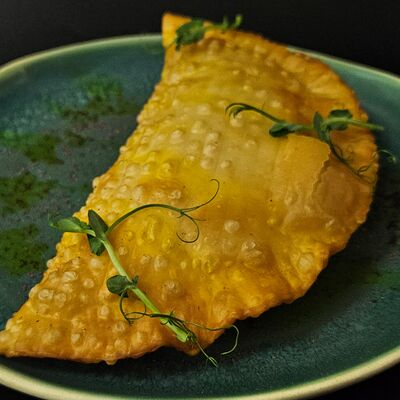 Чебурек 4 сыра с зеленью в Байский по цене 480 ₽