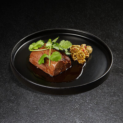 Томленая говядина в соусе демиглас в Frank by Баста по цене 1050 ₽