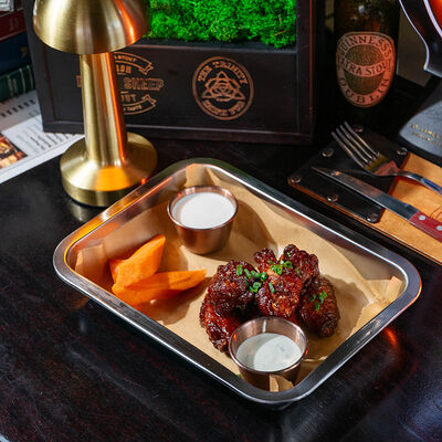 Крылья баффало в Ирландский паб Тринити по цене 690 ₽