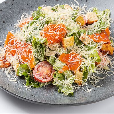 Салат Цезарь с сёмгой в Khaan baikal по цене 680 ₽