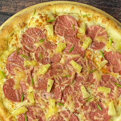 Пицца Беззаботные Гавайи в Твоя удача по цене 470 ₽