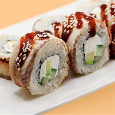 Ролл Дракон лайт в Sia bar по цене 1040 ₽