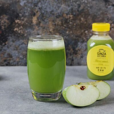 Свежевыжатый яблочный сок в Царь по цене 400 ₽