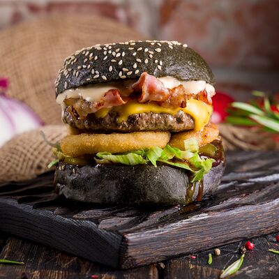 Mr Биффони в Manny's Burger по цене 790 ₽