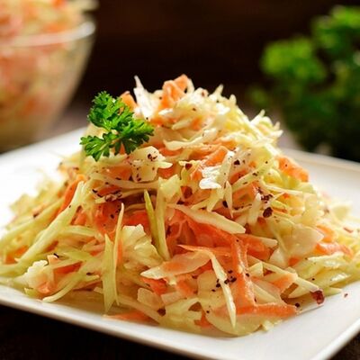 Салат Коул Слоу по-питерски в Пельменная по цене 140 ₽