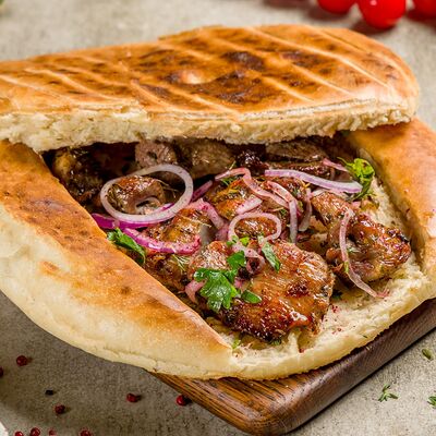 Шашлыки в хлебе из баранины в Halal Grill по цене 3360 ₽