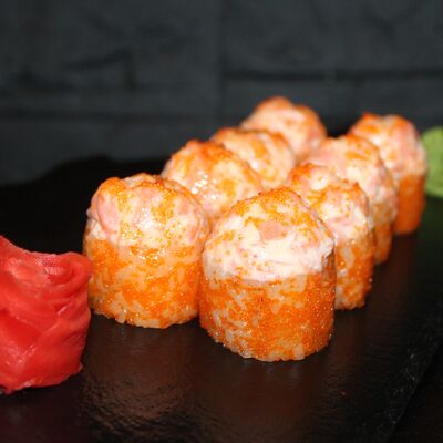 Запеченный с лососем в Суши Пати по цене 590 ₽