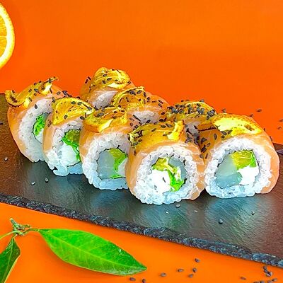 Ролл Апельсин-гребешок в Суши и Роллы по цене 709 ₽
