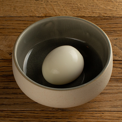 Вареное яйцо в Touché по цене 100 ₽