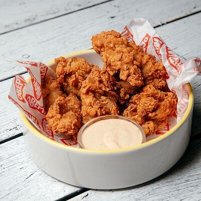 Курочка Кентукки в хрустящей панировке в Овертайм по цене 630 ₽