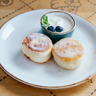 Сырники в Сладости и Радости Советская по цене 250 ₽