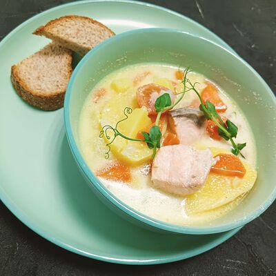 Сливочная уха в Friday по цене 590 ₽