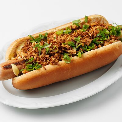 Ход-дог с курицей в УРМАН кафе по цене 385 ₽