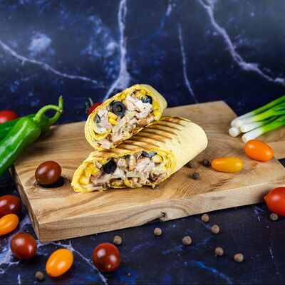 Фахитос куриный в тортилье в Царская шаурма по цене 450 ₽