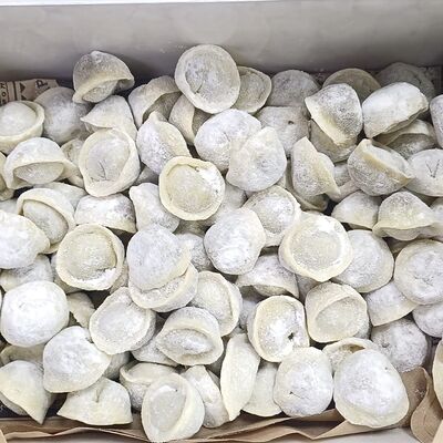 Пельмени Куриные в Лавр по цене 780 ₽