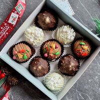 Новогодний набор картошки с начинкой в шоколаде ассорти в Marys Cakes