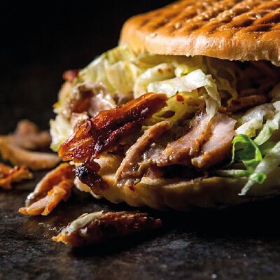 Шаверма в пите в Шаверма на дровах ShawerWood по цене 340 ₽