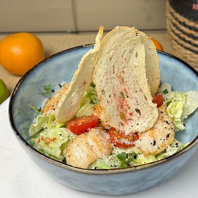 Цезарь с курицейв Pro Вкус по цене 660 ₽
