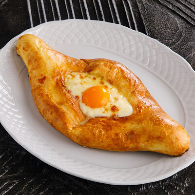 Хачапури по-аджарски в Ginza по цене 1190 ₽