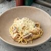 Паста с курицей и шампиньонами в сливочном соусе в Double Grill & Bar по цене 350