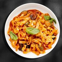 Феттуччине с морепродуктами в CLAVIS