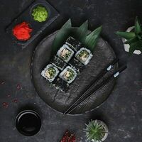 Ролл Калифорния с угрем в Рыбин Гуд Sushi Premium