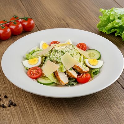 Цезарь с курицей в Шашлычная 1 по цене 550 ₽