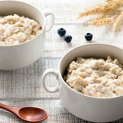 Овсяная каша на молоке в Пельмания по цене 230 ₽