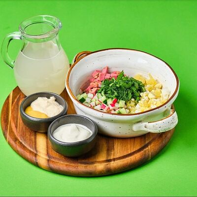 Окрошка с ветчиной в Mesto Sushi & Grill по цене 260