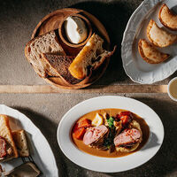 Логотип Lele Kitchen & Wine