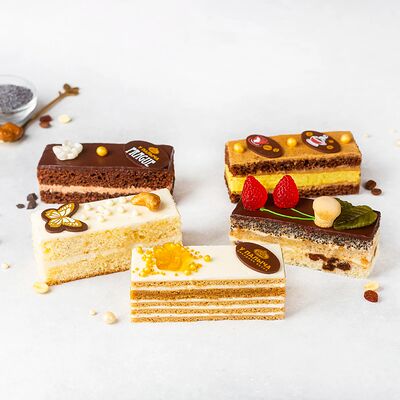 Ассортипирожные в У Палыча. С пылу, с жару! по цене 1041 ₽