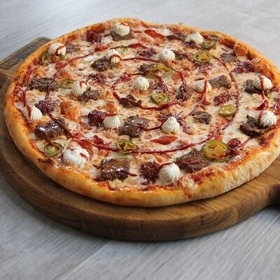 Пицца Биф BBQ в Pomidoroff по цене 1200 ₽