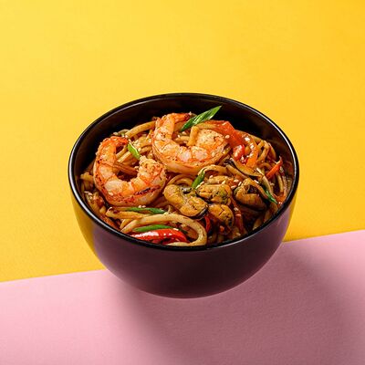 Удон с морепродуктами в Круглое катаем по цене 509 ₽