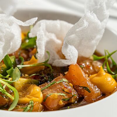 Севиче из лосося с кремом из батата в Wine Region по цене 1480 ₽