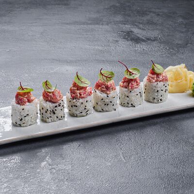 Тунец спайси в LAFALounge & cafe по цене 745 ₽