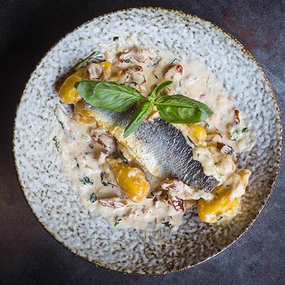 Филе Сибаса с картофельной гюрзой в Дюшес по цене 650