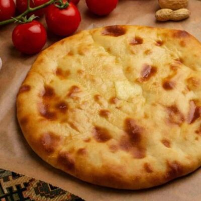 Пирог курица-лук в Kish-Mish по цене 820 ₽