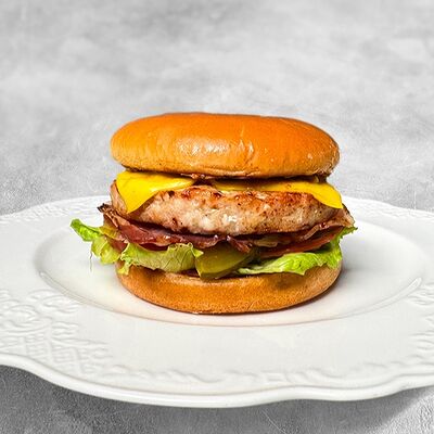 Бургер с курицей в MaMa Mia по цене 539 ₽