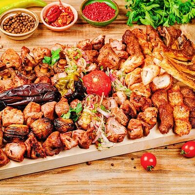 Сет Аристократ в Шашлычный Домик по цене 8300 ₽