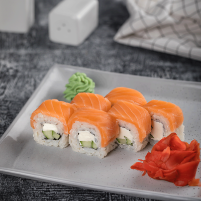 Ролл Филадельфия классическая в БАМБУК-БАР по цене 490 ₽