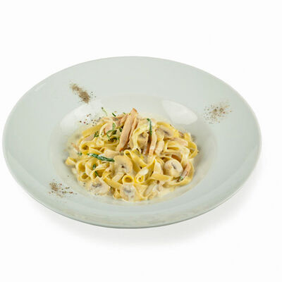 Паста с копченой грудкой в Васаби по цене 340 ₽