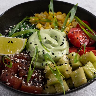 Поке-боул с тунцом в Сакура по цене 840 ₽