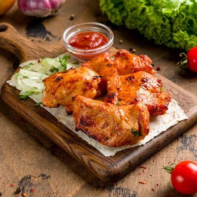 Шашлык из куриного филе в Raxat Halal по цене 360