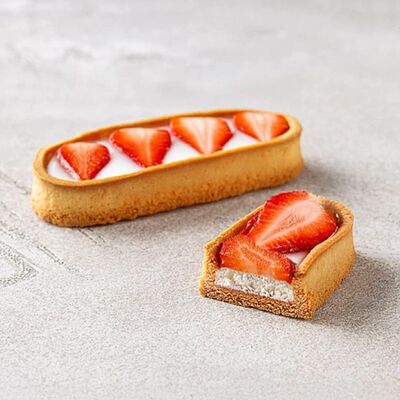 Тарталетка с клубникой в Шоколадница по цене 390 ₽