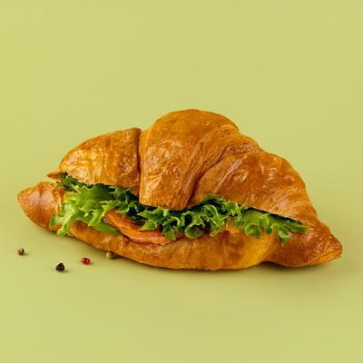 Сэндвич с красной рыбой в Люди Любят по цене 251 ₽